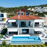 Villa Infinity View By Guide *