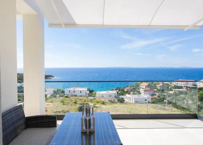 Infinity View By Guide *